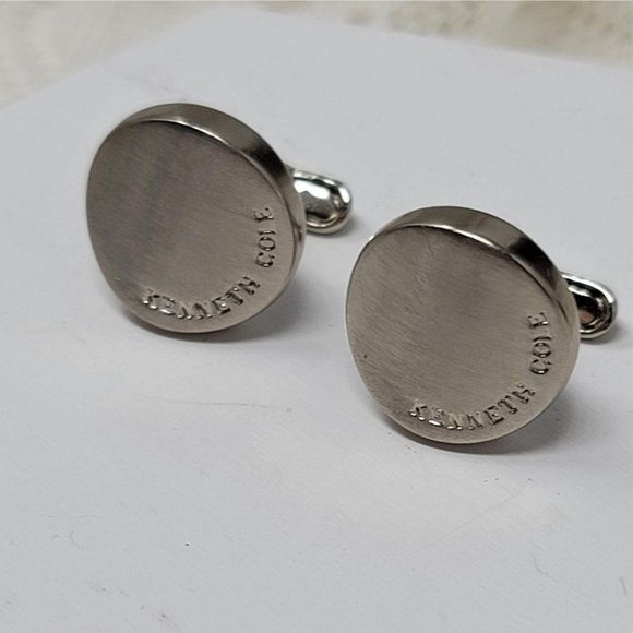 Kenneth Cole Cufflinks Satin Silver Finish - Picture 3 of 6